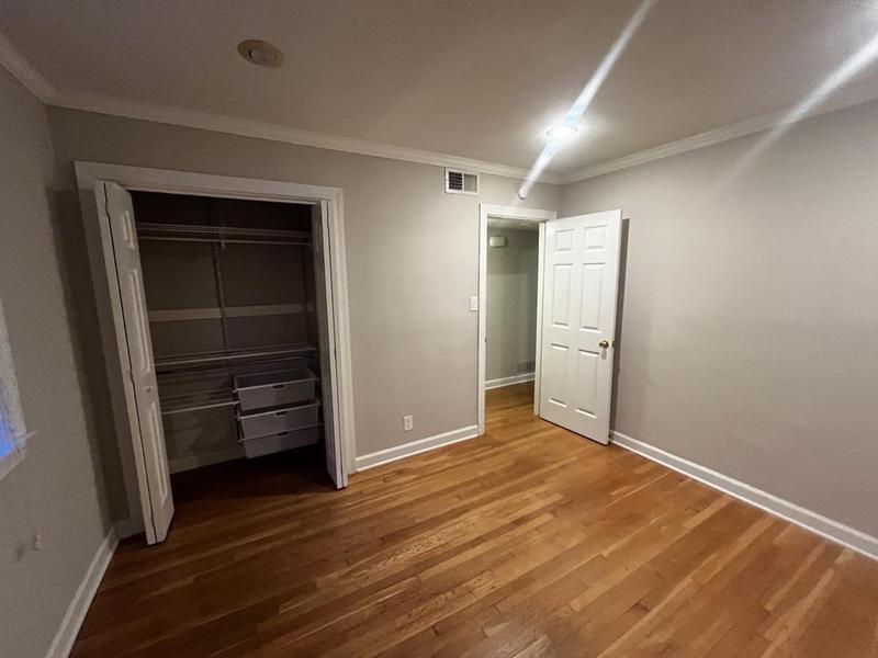 Image for property 3660 Peachtree Road C4, Atlanta, GA 30319