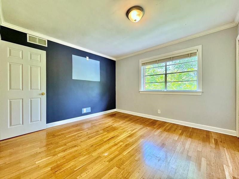 Image for property 3660 Peachtree Road C4, Atlanta, GA 30319