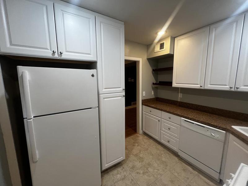 Image for property 3660 Peachtree Road C4, Atlanta, GA 30319