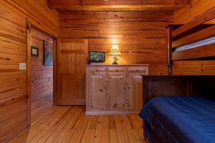 Image for property 197 Smith Hill Road, Blue Ridge, GA 30513