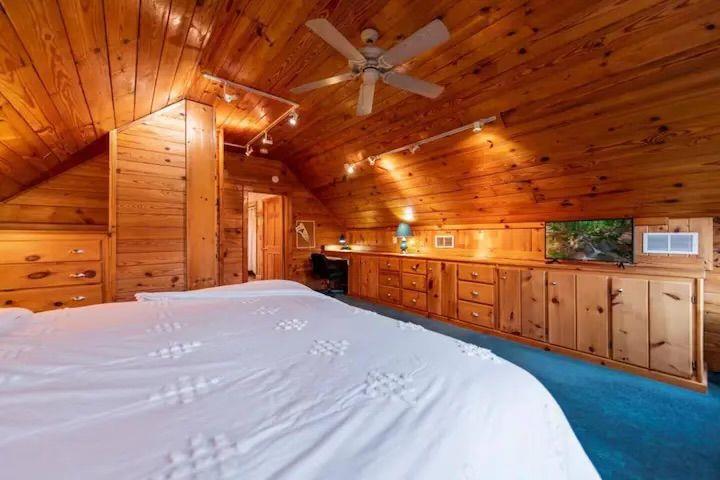 Image for property 197 Smith Hill Road, Blue Ridge, GA 30513
