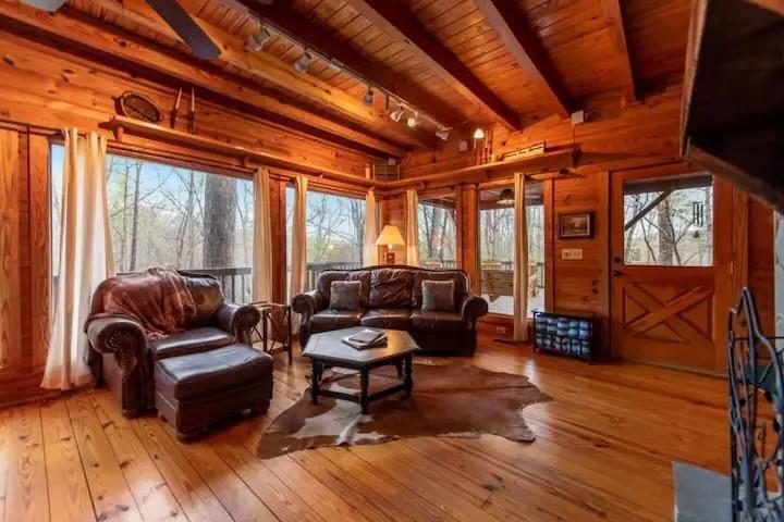 Image for property 197 Smith Hill Road, Blue Ridge, GA 30513