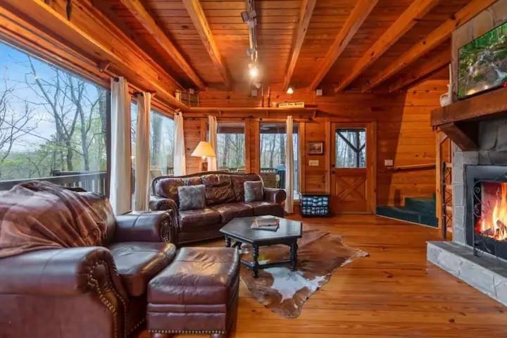 Image for property 197 Smith Hill Road, Blue Ridge, GA 30513