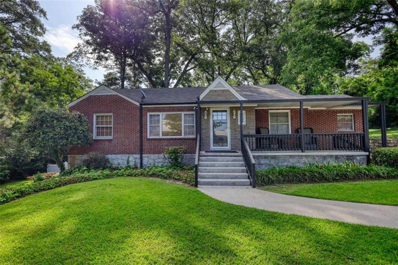 Image for property 990 Oakland Ave SE, Conyers, GA 30012