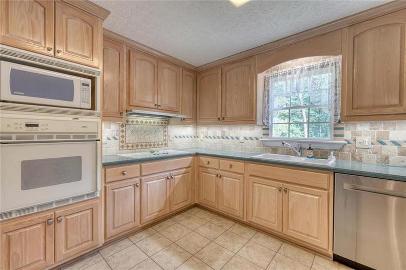 Image for property 451 Sunrise Trail, Dahlonega, GA 30533