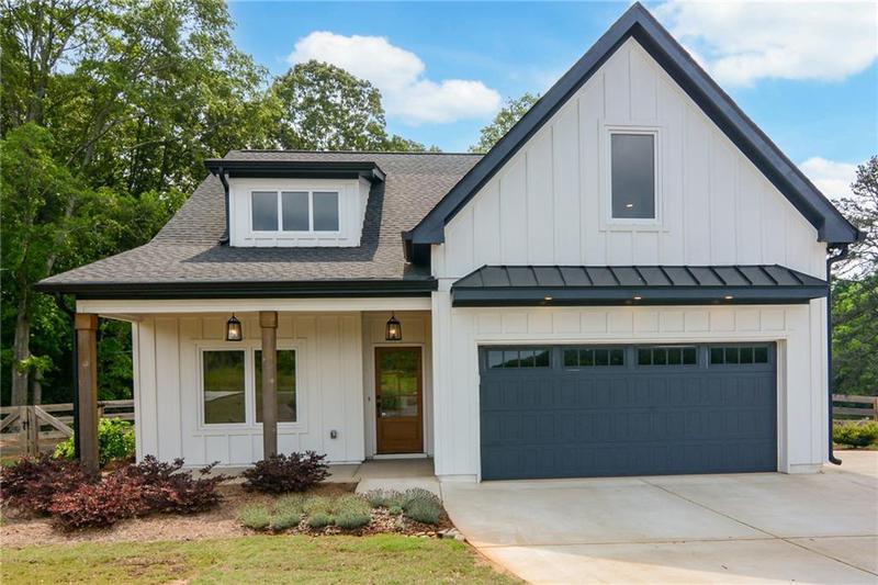 Image for property 294 HIGHWAY 60, Hoschton, GA 30548