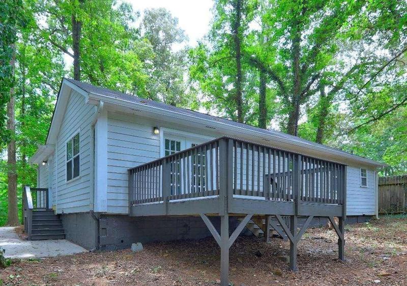 Image for property 3658 Dogwood Farm Road, Decatur, GA 30034