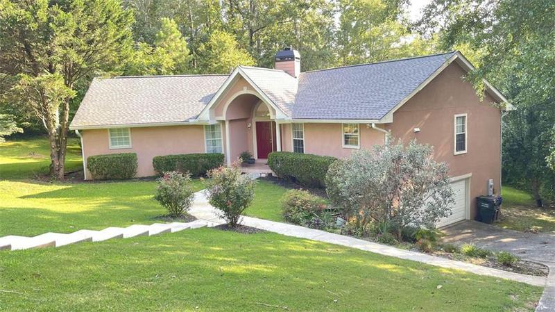 Image for property 4221 Riverlake Way, Snellville, GA 30039