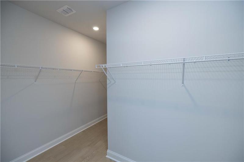 Image for property 134 Wards Crossing Way 17, Johns Creek, GA 30022