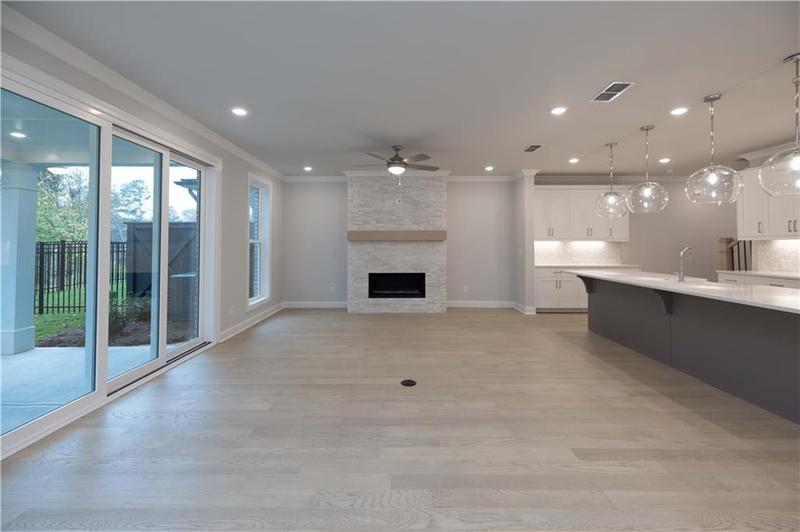 Image for property 134 Wards Crossing Way 17, Johns Creek, GA 30022