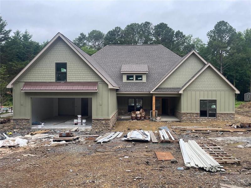Image for property 130 Cambridge Court, Calhoun, GA 30701