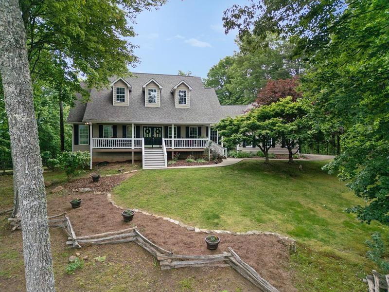 Image for property 344 Cascade Lane, Blue Ridge, GA 30513