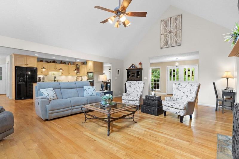 Image for property 344 Cascade Lane, Blue Ridge, GA 30513