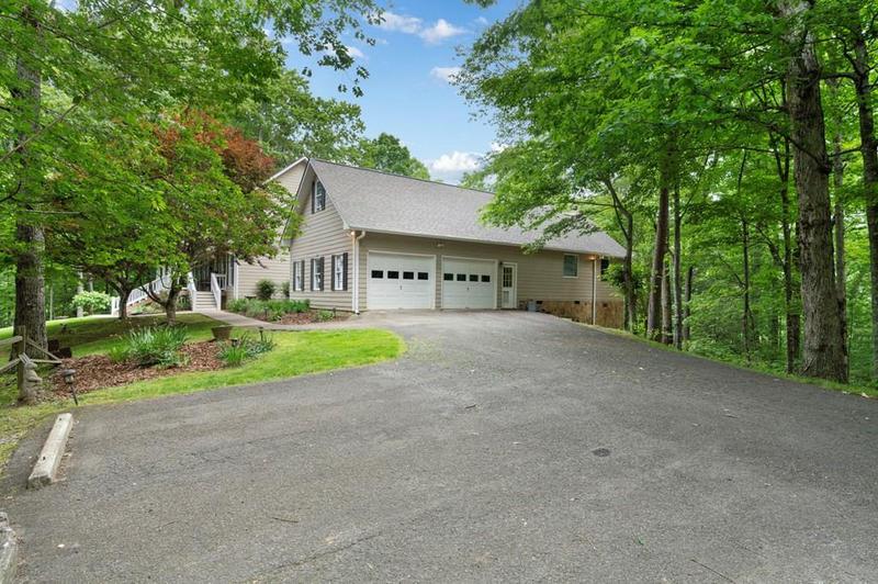 Image for property 344 Cascade Lane, Blue Ridge, GA 30513