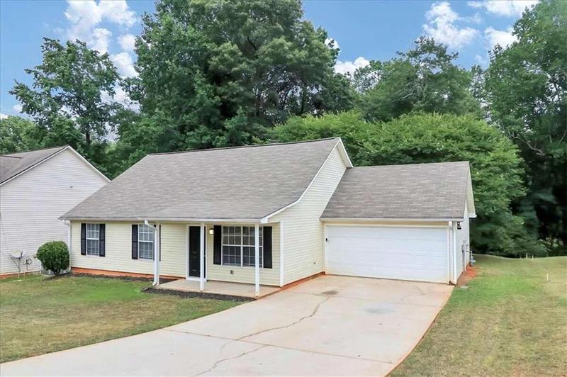 Image for property 4020 Monarch Drive, Mcdonough, GA 30253