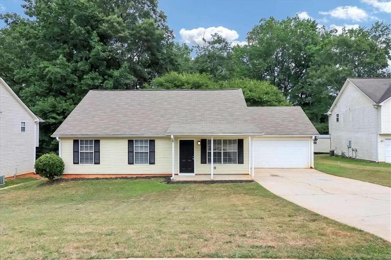 Image for property 4020 Monarch Drive, Mcdonough, GA 30253