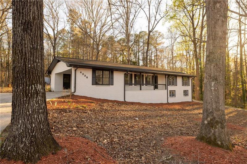 Image for property 4336 Parkview Dr, Lithia Springs, GA 30122