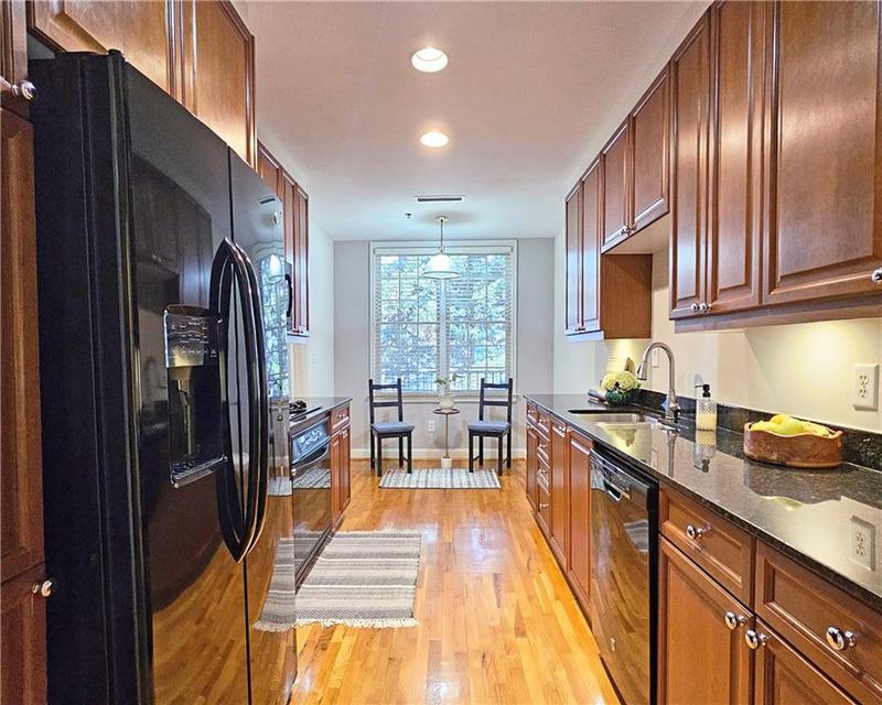 Image for property 1735 Peachtree Street 210, Atlanta, GA 30309