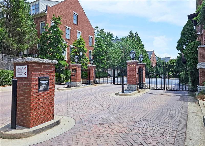 Image for property 1735 Peachtree Street 210, Atlanta, GA 30309