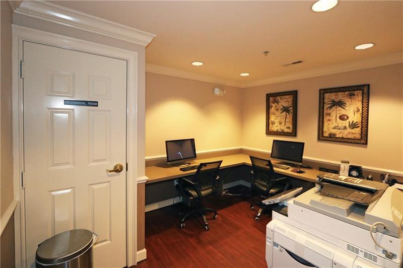 Image for property 1735 Peachtree Street 210, Atlanta, GA 30309