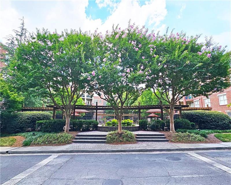 Image for property 1735 Peachtree Street 210, Atlanta, GA 30309