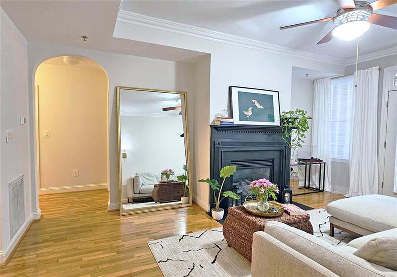 Image for property 1735 Peachtree Street 210, Atlanta, GA 30309