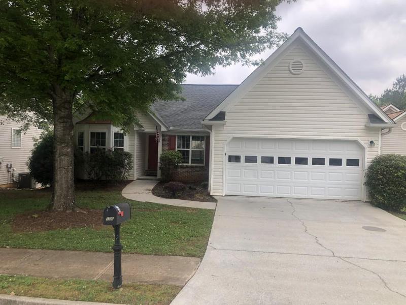 Image for property 156 Square Lane, Newnan, GA 30263