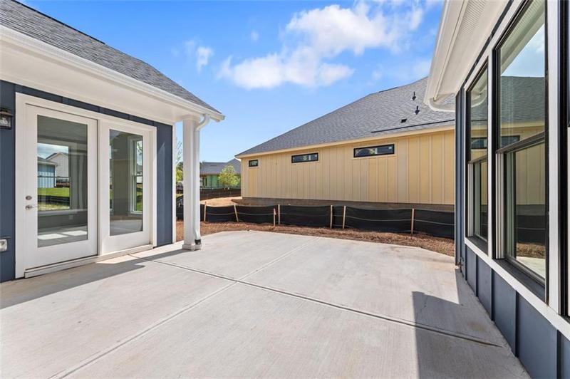 Image for property 313 Sassafras Way, Holly Springs, GA 30115