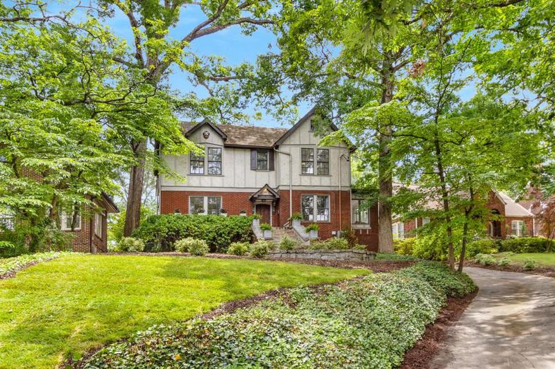 Image for property 591 Morningside Drive, Atlanta, GA 30324