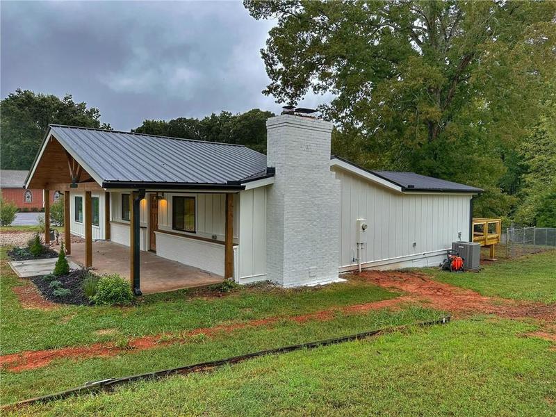Image for property 2914 Antioch Church Road, Gainesville, GA 30506