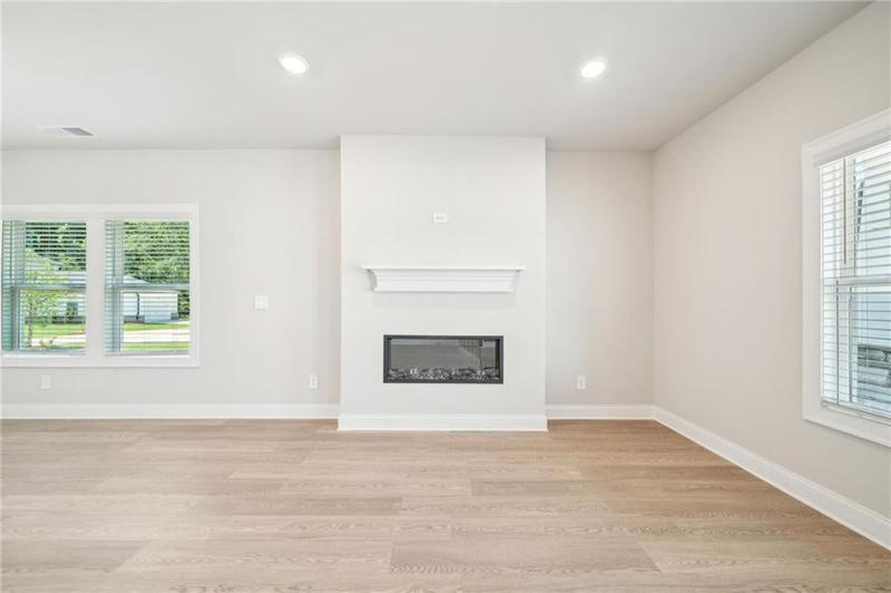 Image for property 4690 Hemingway Trail, Cumming, GA 30041