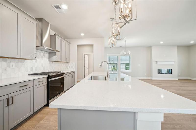 Image for property 4690 Hemingway Trail, Cumming, GA 30041