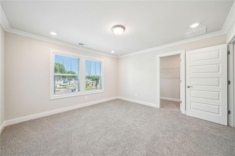 Image for property 4690 Hemingway Trail, Cumming, GA 30041