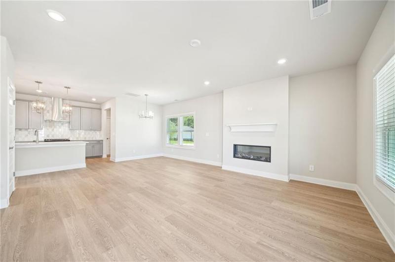 Image for property 4690 Hemingway Trail, Cumming, GA 30041