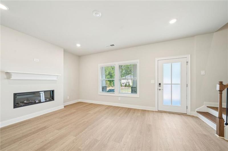 Image for property 4690 Hemingway Trail, Cumming, GA 30041