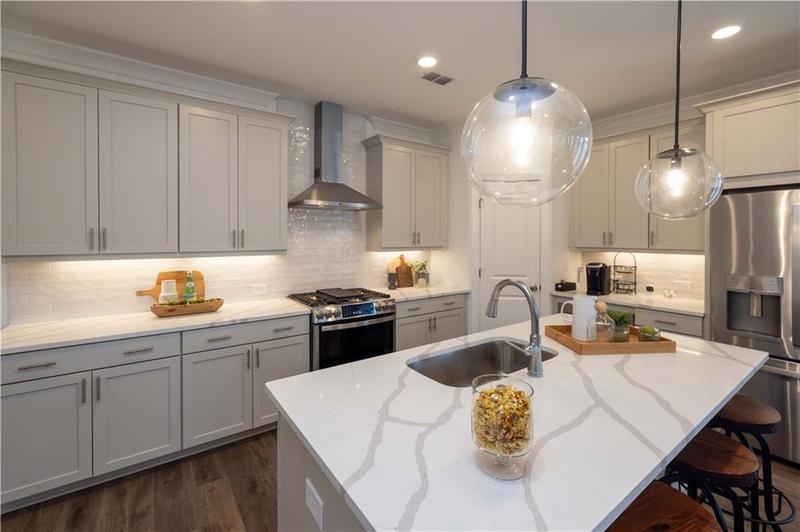 Image for property 348 Olmstead Way 30, Alpharetta, GA 30022
