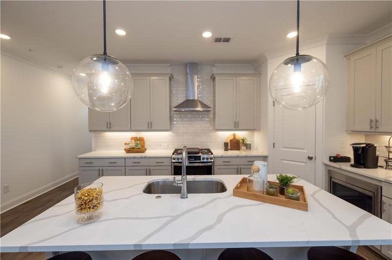 Image for property 348 Olmstead Way 30, Alpharetta, GA 30022