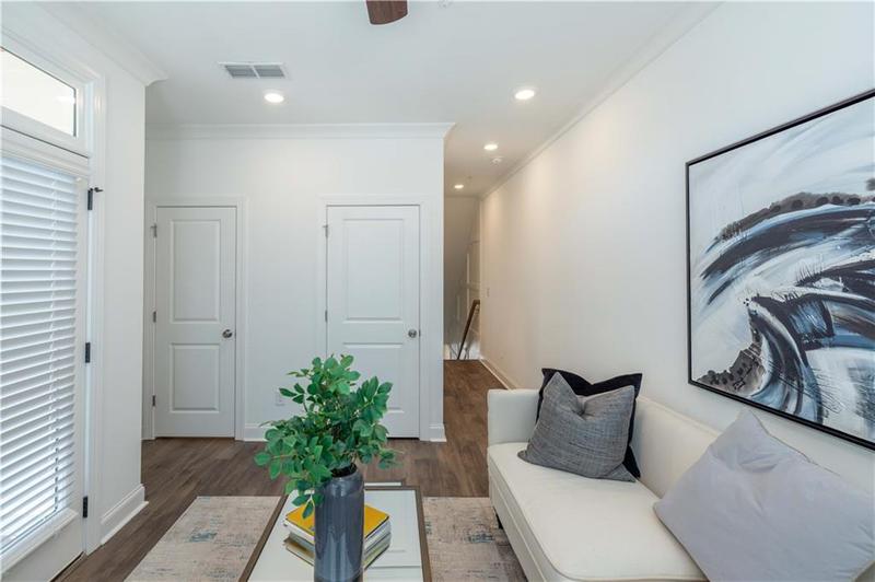 Image for property 348 Olmstead Way 30, Alpharetta, GA 30022