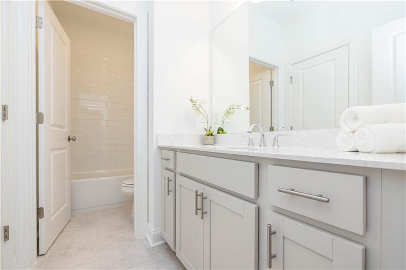 Image for property 348 Olmstead Way 30, Alpharetta, GA 30022