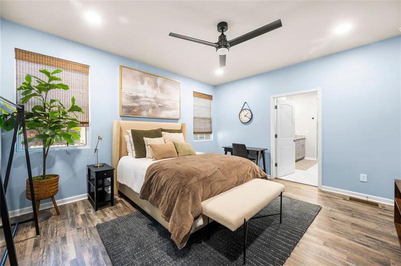 Image for property 648 GLENDALE Road, Scottdale, GA 30079
