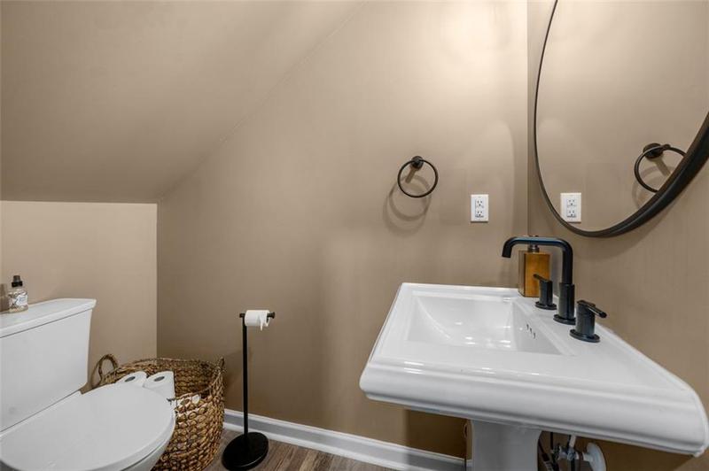Image for property 648 GLENDALE Road, Scottdale, GA 30079