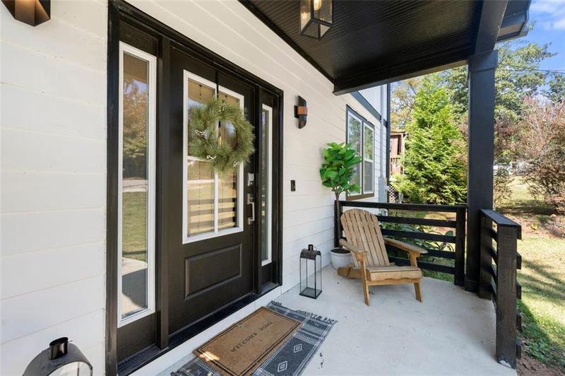 Image for property 648 GLENDALE Road, Scottdale, GA 30079