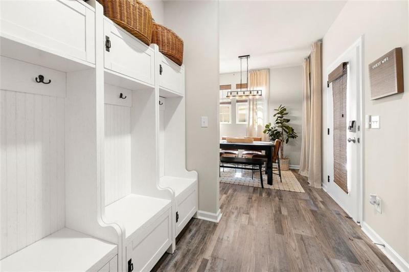 Image for property 648 GLENDALE Road, Scottdale, GA 30079