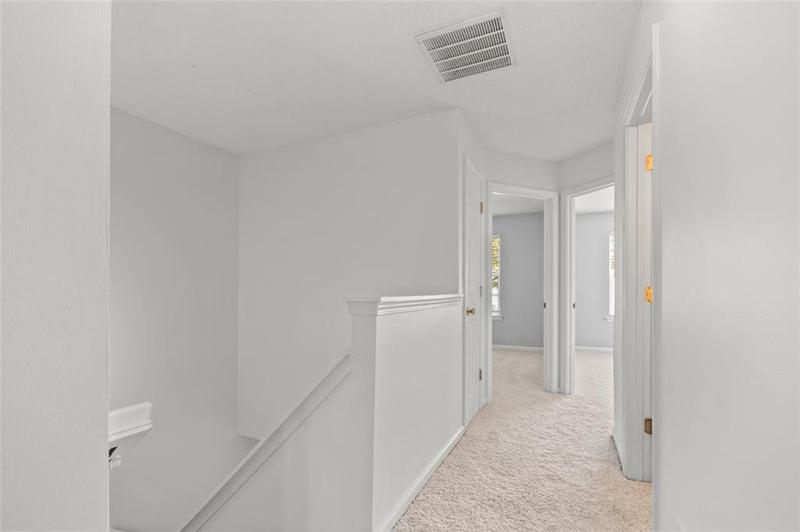 Image for property 6935 Gallant Circle 11, Mableton, GA 30126