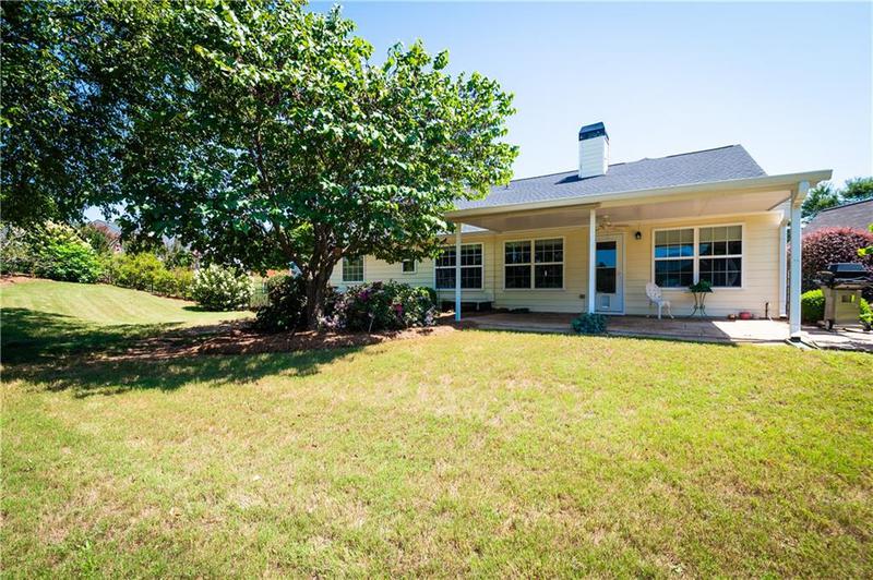 Image for property 1001 Creek Drive, Villa Rica, GA 30180