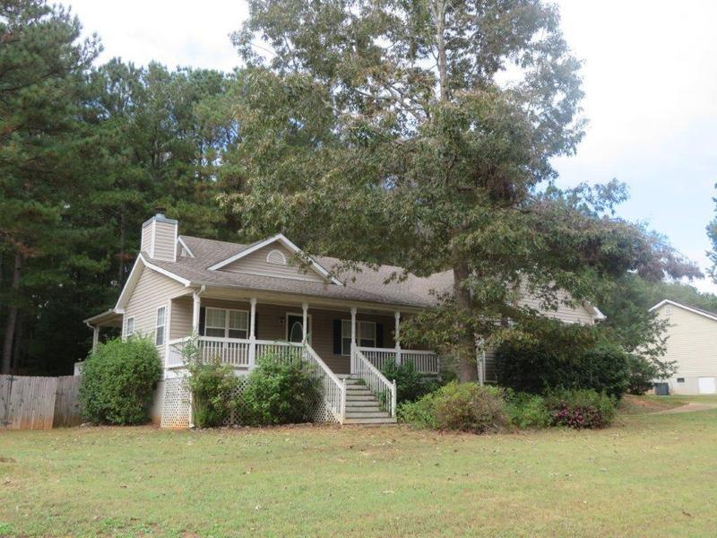 Image for property 330 Chestnut Drive, Covington, GA 30016