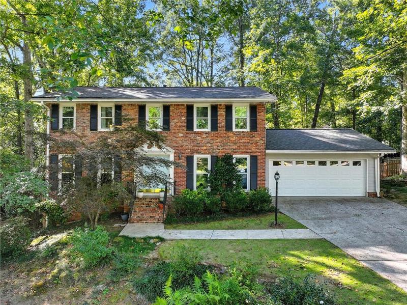 Image for property 4620 Mountain Creek Drive, Roswell, GA 30075