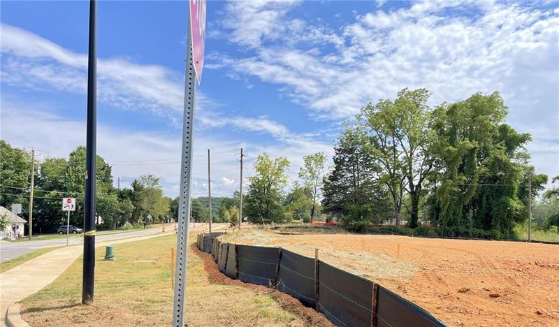 Image for property 31 Silver Leaf Lane, Dawsonville, GA 30534