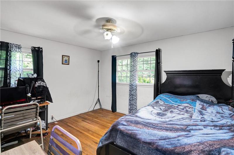 Image for property 1122 Ridgeleigh Circle, Dalton, GA 30720