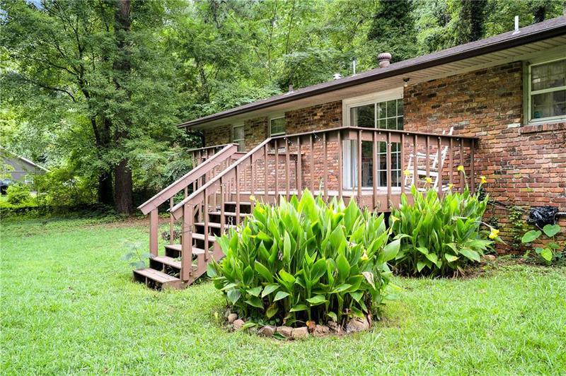 Image for property 1122 Ridgeleigh Circle, Dalton, GA 30720